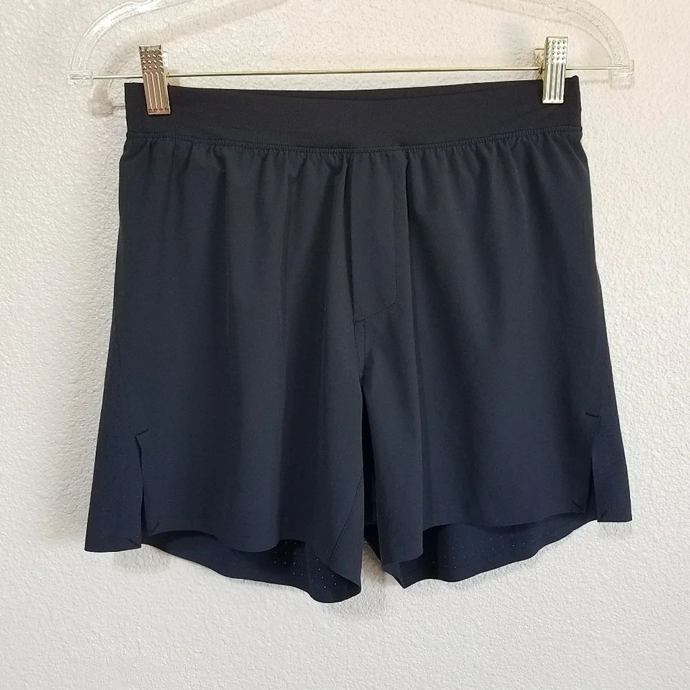 Ten Thousand Distance Short